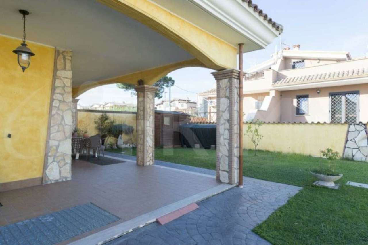 Villa Quadrifamiliare POMEZIA vendita   dei gerani SOTTUNTETTO srl