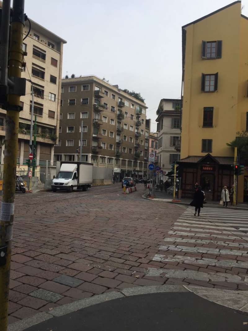 Negozio - Loc.Com. MILANO affitto  BOCCONI Genova ML Properties