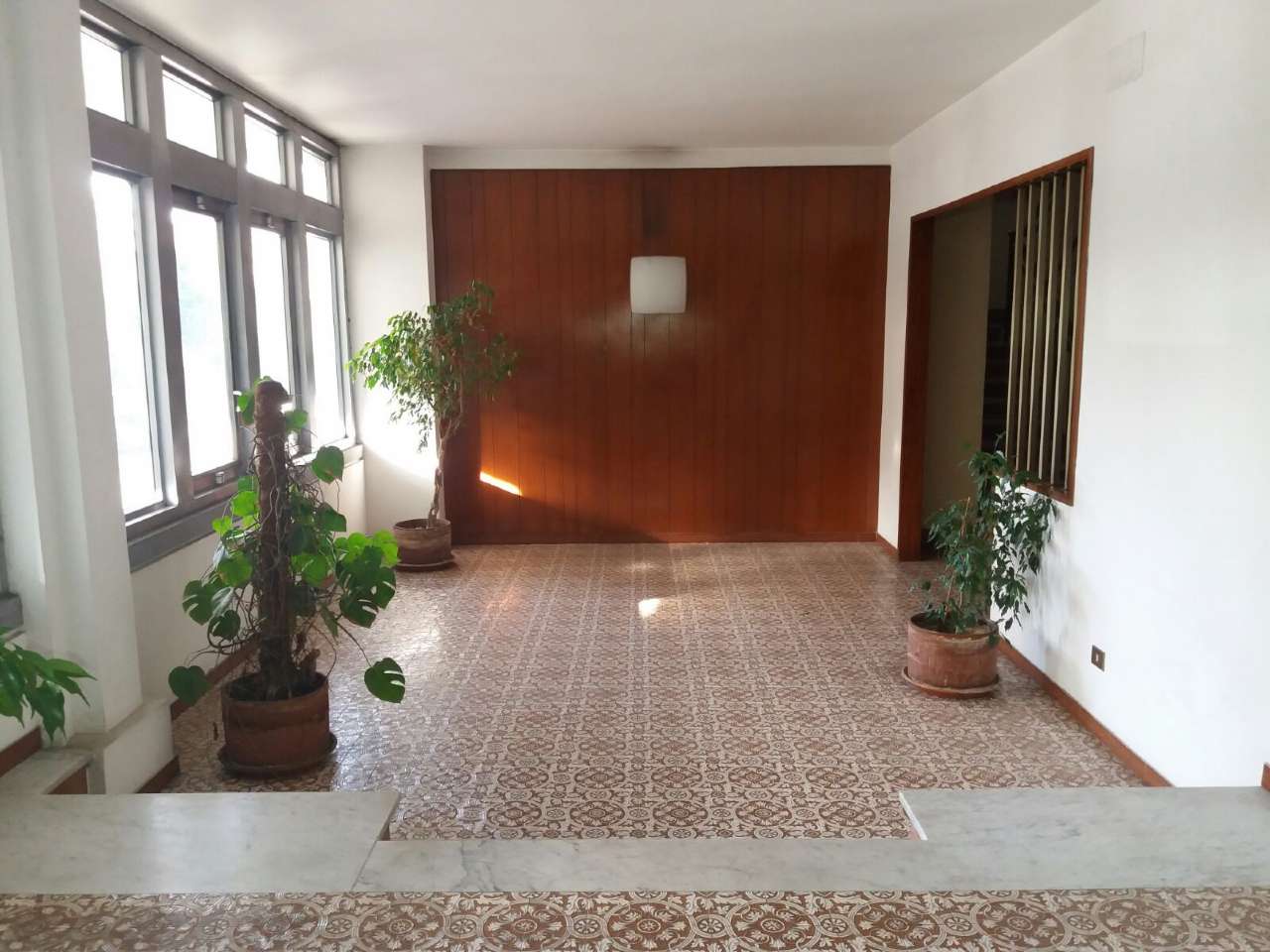 Ufficio - Loc.Com. ROMA affitto  MONTAGNOLA LUIGI PERNA NASTI R.E.