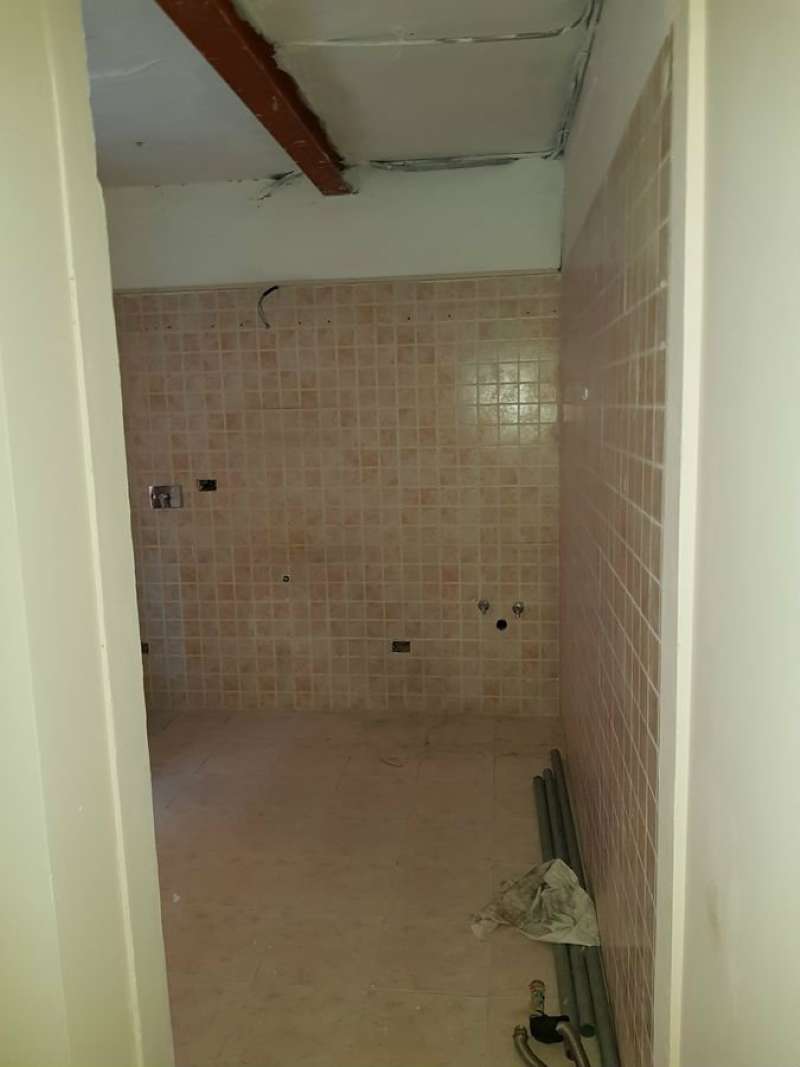 Ufficio - Loc.Com. ROMA affitto  Centro storico della Mercede Gagi Immobiliare di Gattabria Giorgio