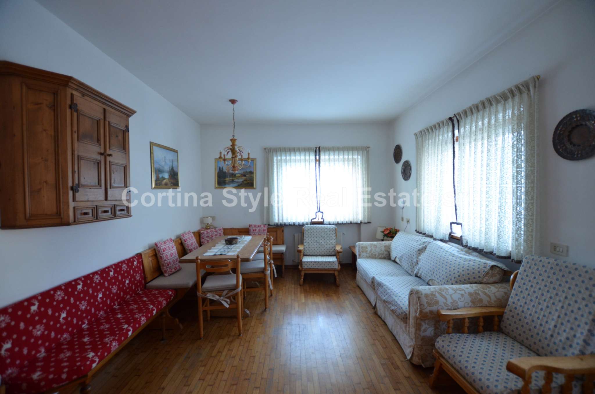 Appartamento SAN VITO DI CADORE vendita   Via B.V. della Difesa Cortina Style Real Estate srl