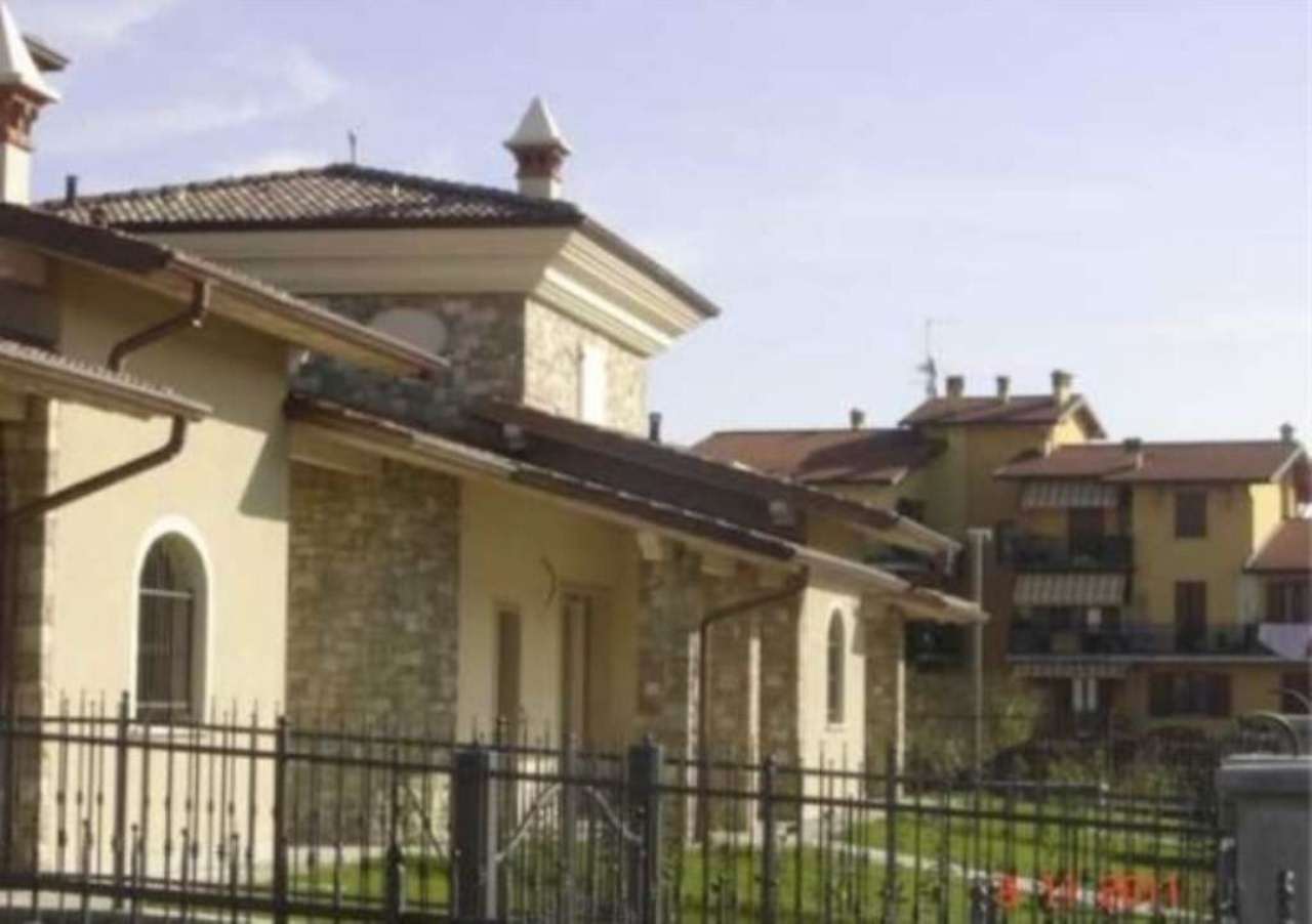 Villa MAZZANO vendita    Intesa Commerciale