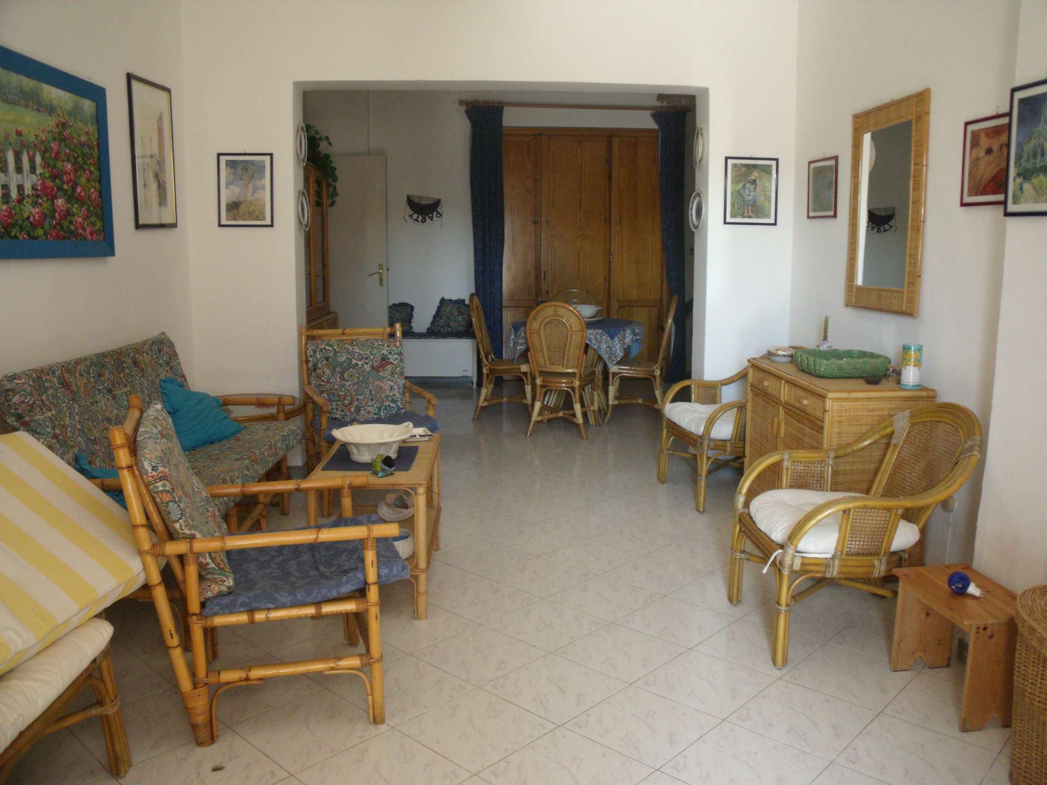 Villa Trifamiliare BARI vendita  JAPIGIA  sweet home immobiliare srl