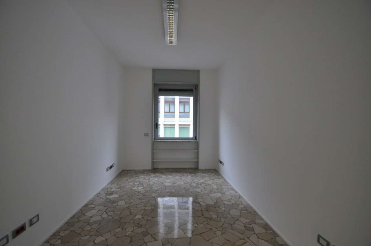 Ufficio - Loc.Com. MILANO affitto  CENTRO STORICO PAOLO DA CANNOBIO A360IMMOBILIARE
