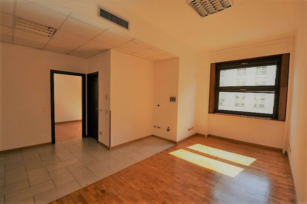 Ufficio - Loc.Com. MILANO affitto  CORSO ITALIA Alberico Albricci A360IMMOBILIARE