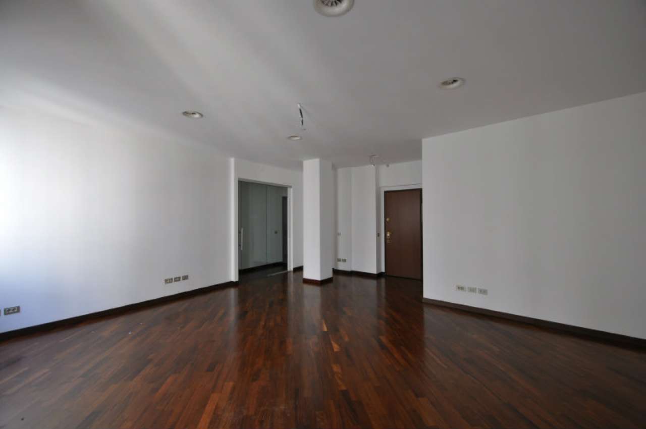  milano affitto quart: corso italia a360immobiliare