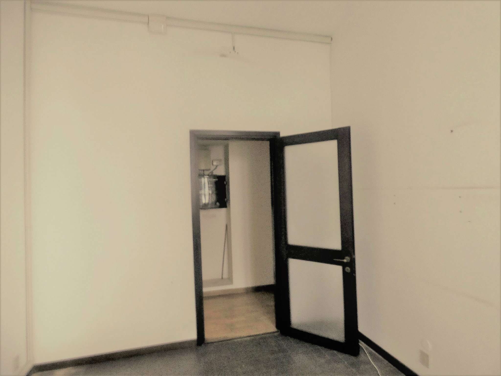 Ufficio - Loc.Com. MILANO affitto  FIERA domenichino A360IMMOBILIARE