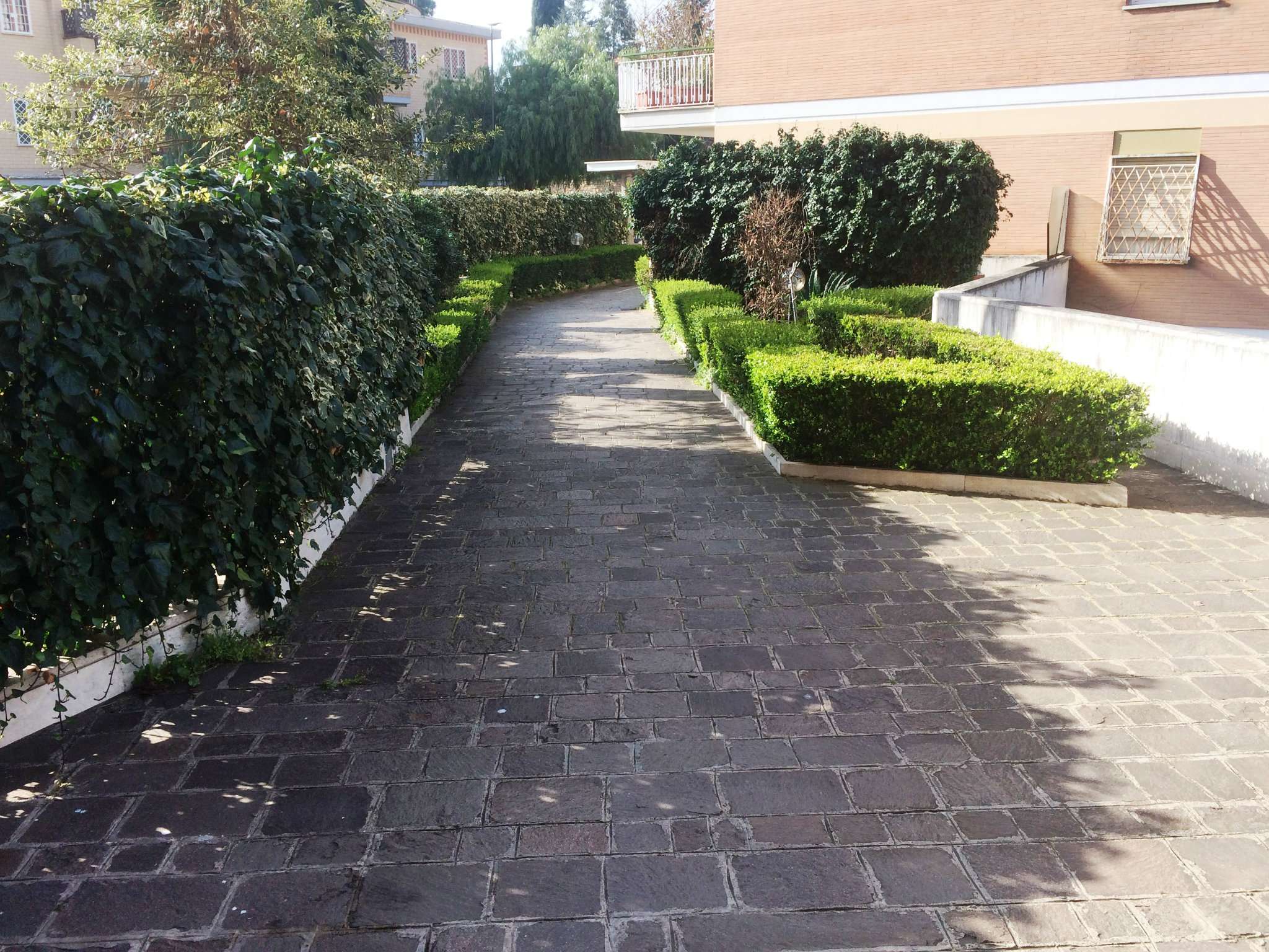 Appartamento ROMA vendita  AURELIO (XVIII MUN.) via del fontanile arenato TRASTEVERE IMMOBILIARE