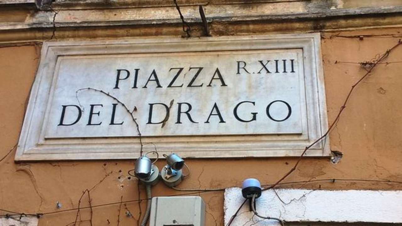 Appartamento ROMA vendita  TRASTEVERE  piazza del drago TRASTEVERE IMMOBILIARE