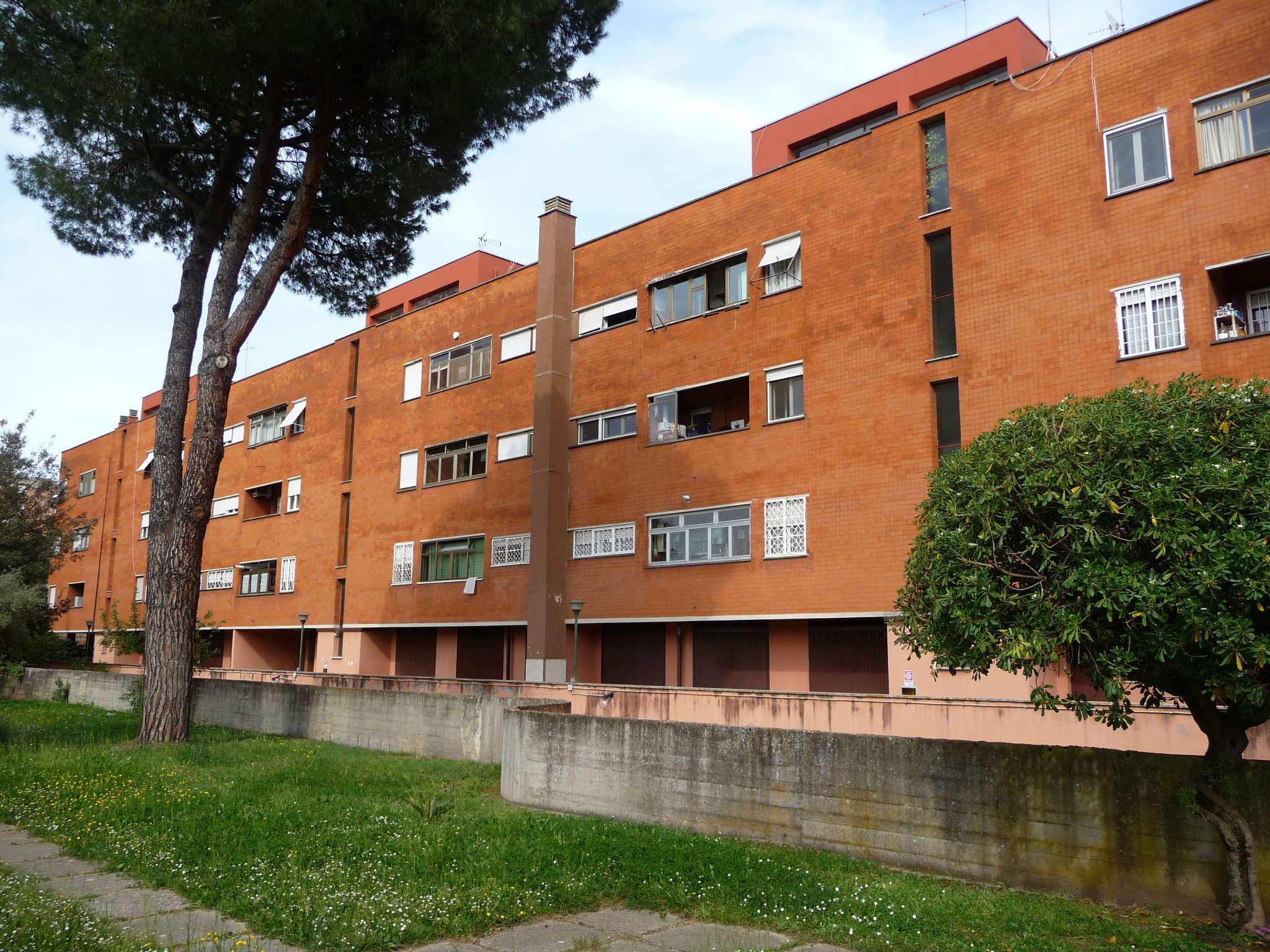  roma vendita quart: spinaceto attiva real estate s.r.l.