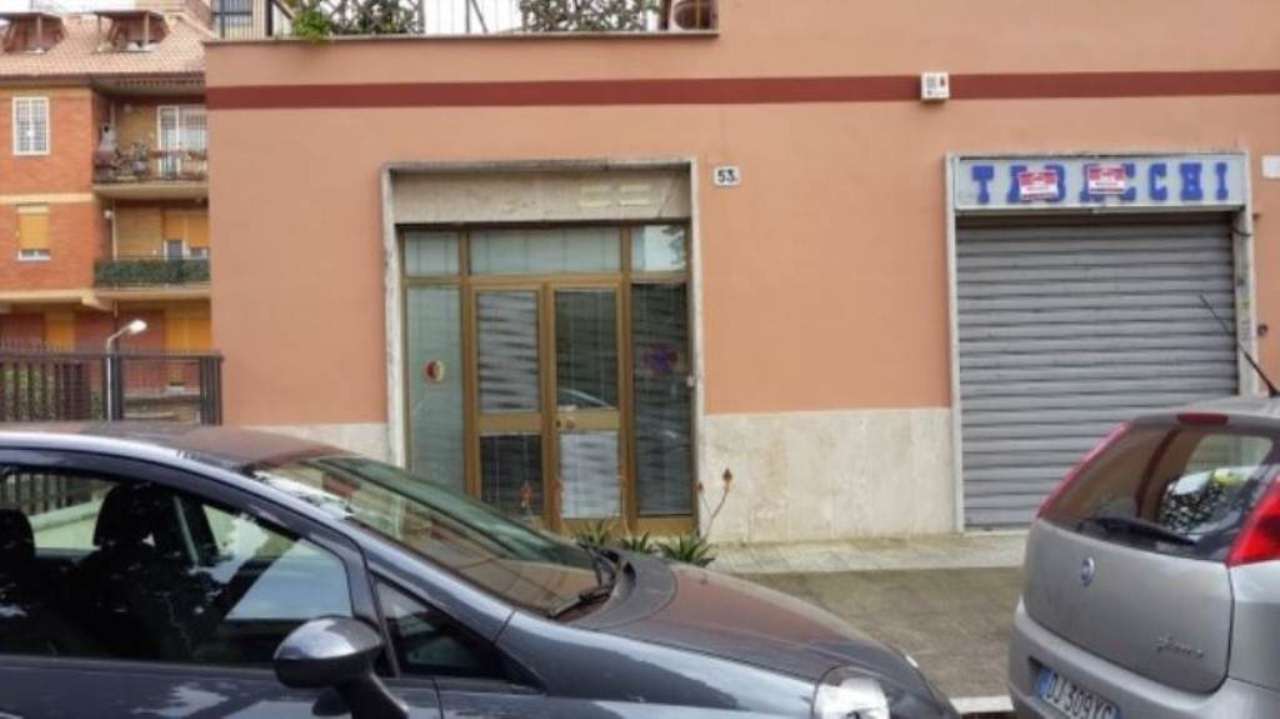 Negozio - Loc.Com. ROMA vendita  QUARTO MIGLIO al Quarto Miglio Agenzia Regilla Immobiliare s.a.s.