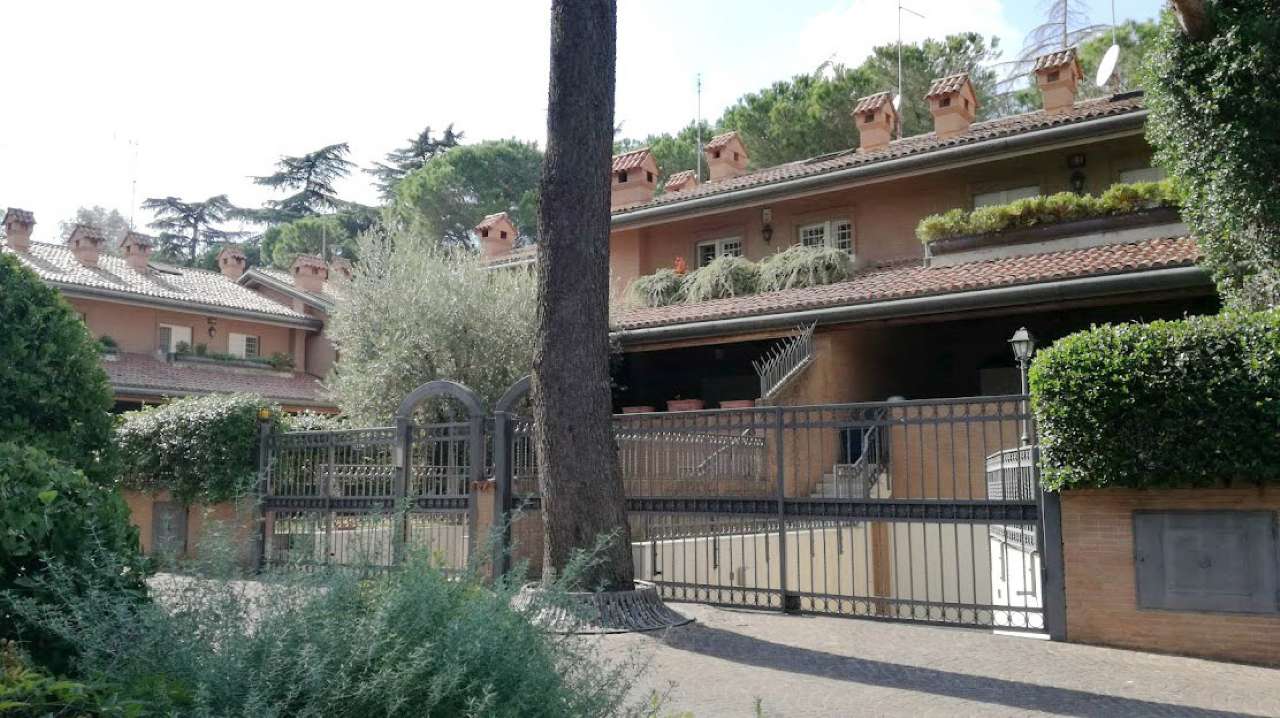  roma vendita quart: quarto miglio agenzia regilla immobiliare s.a.s.