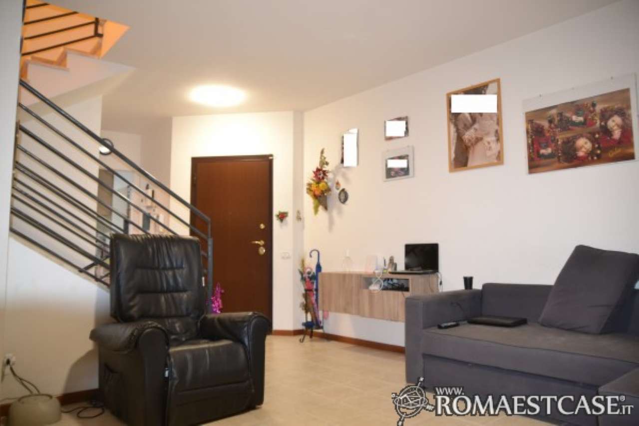 Villa Affiancata - Schiera ROMA vendita  CASTELVERDE Pescosansonesco RomaEstCase.it