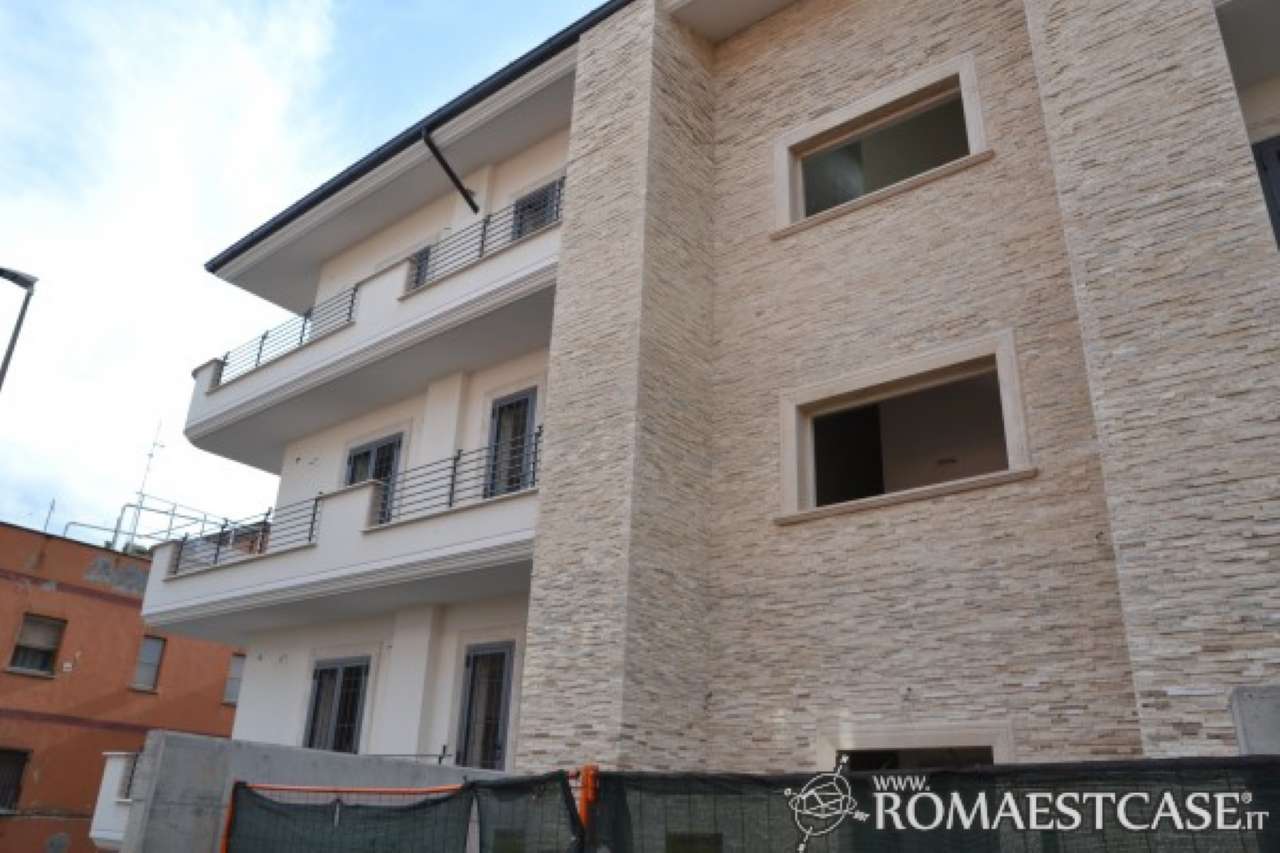 Appartamento ROMA vendita  FINOCCHIO Barrafranca RomaEstCase.it