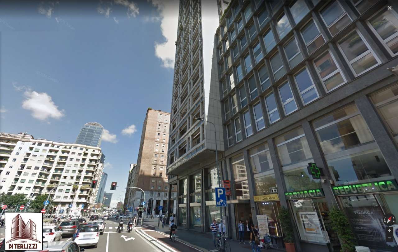 Negozio - Loc.Com. MILANO vendita  REPUBBLICA della Repubblica Studio Di Terlizzi