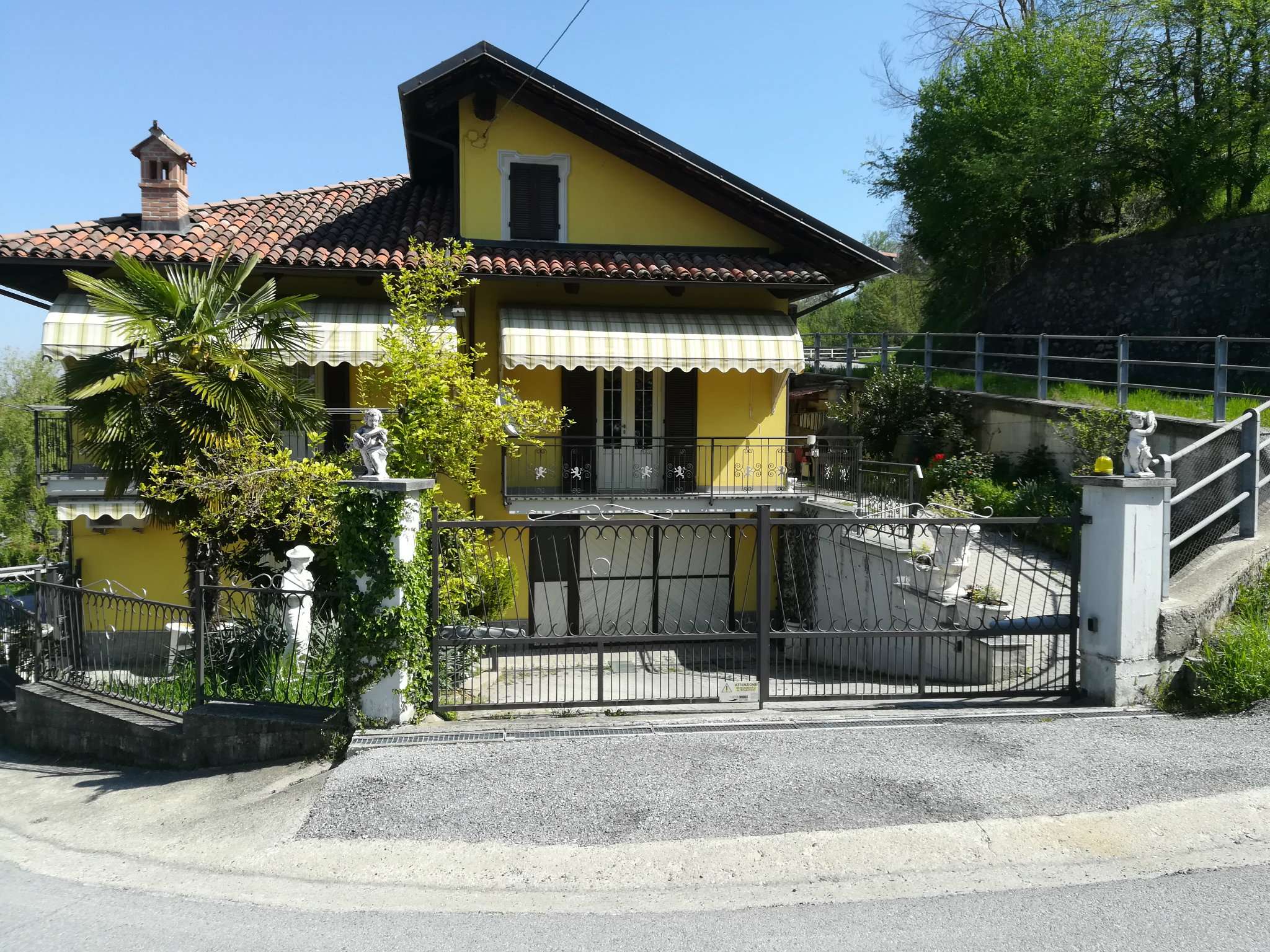 Villa Unifamiliare - Indipendente CLAVESANA vendita   Murazzano Camperi Immobiliare