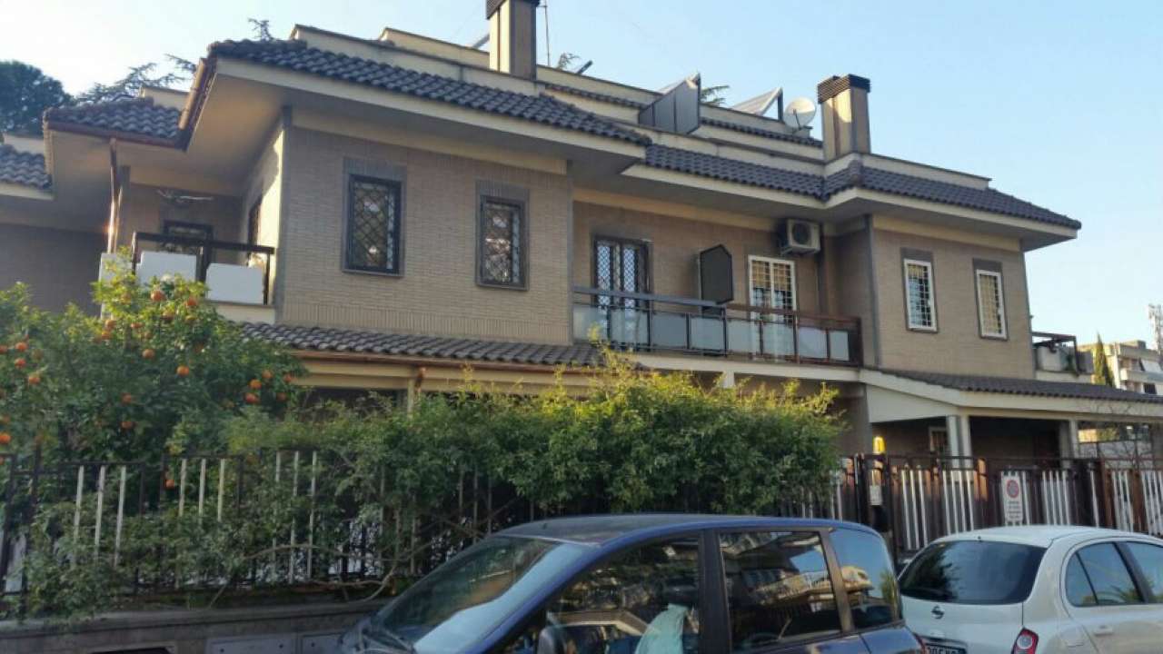 Villa Quadrifamiliare ROMA vendita  TALENTI Via Nomentana Meridiana Mediazioni s.r.l.