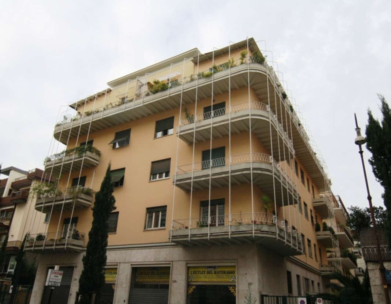  roma affitto quart: trieste (ii mun.) meridiana-mediazioni-s.r.l.