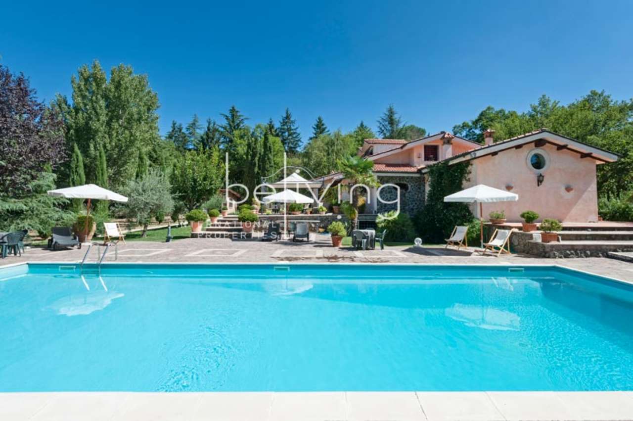 Villa Trifamiliare GROTTAFERRATA vendita   Tuscolana Beliving International Properties