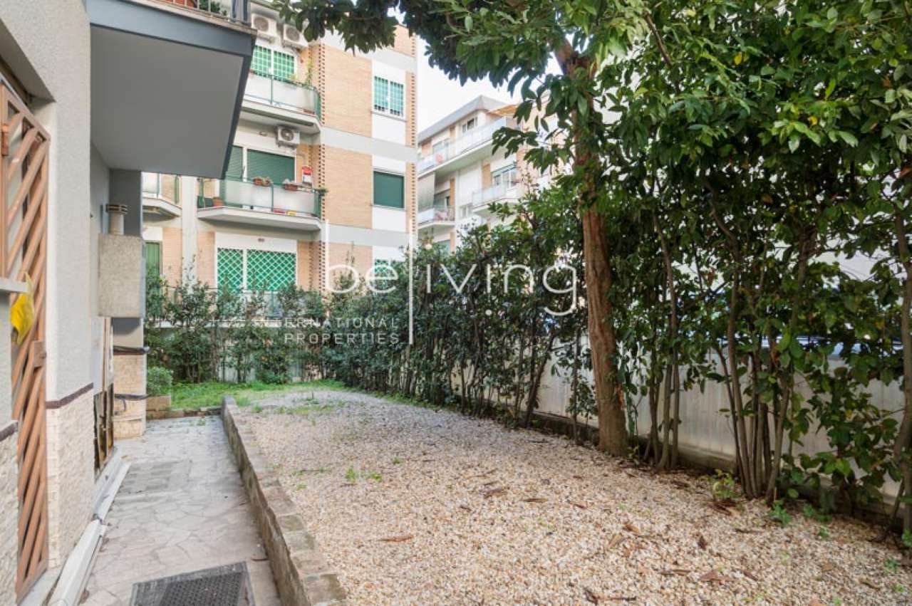 Appartamento ROMA vendita  Cassia flaminia Via Concerviano Beliving International Properties