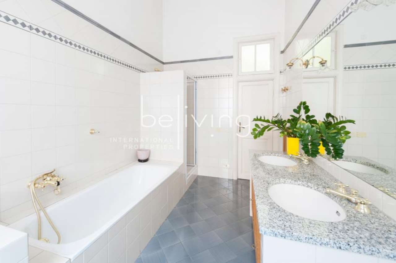 Appartamento ROMA vendita  Centro storico Via di Porta Pinciana Beliving International Properties