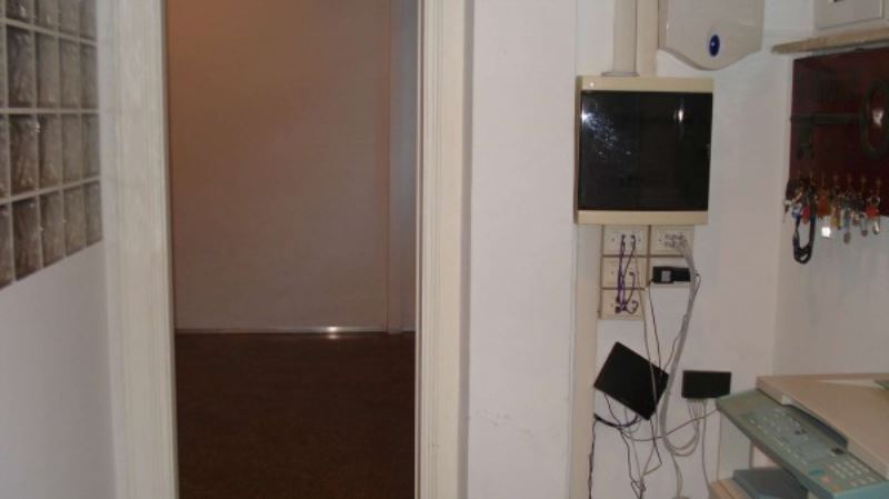 Negozio - Loc.Com. ROMA vendita  Cassia flaminia Al Sesto Miglio Immobiliare Flaminia
