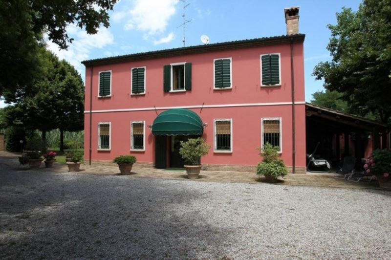 Villa RAVENNA vendita  BORGO MONTONE Fiume Abbandonato Agenzia In.Casa Compravendite e Locazioni