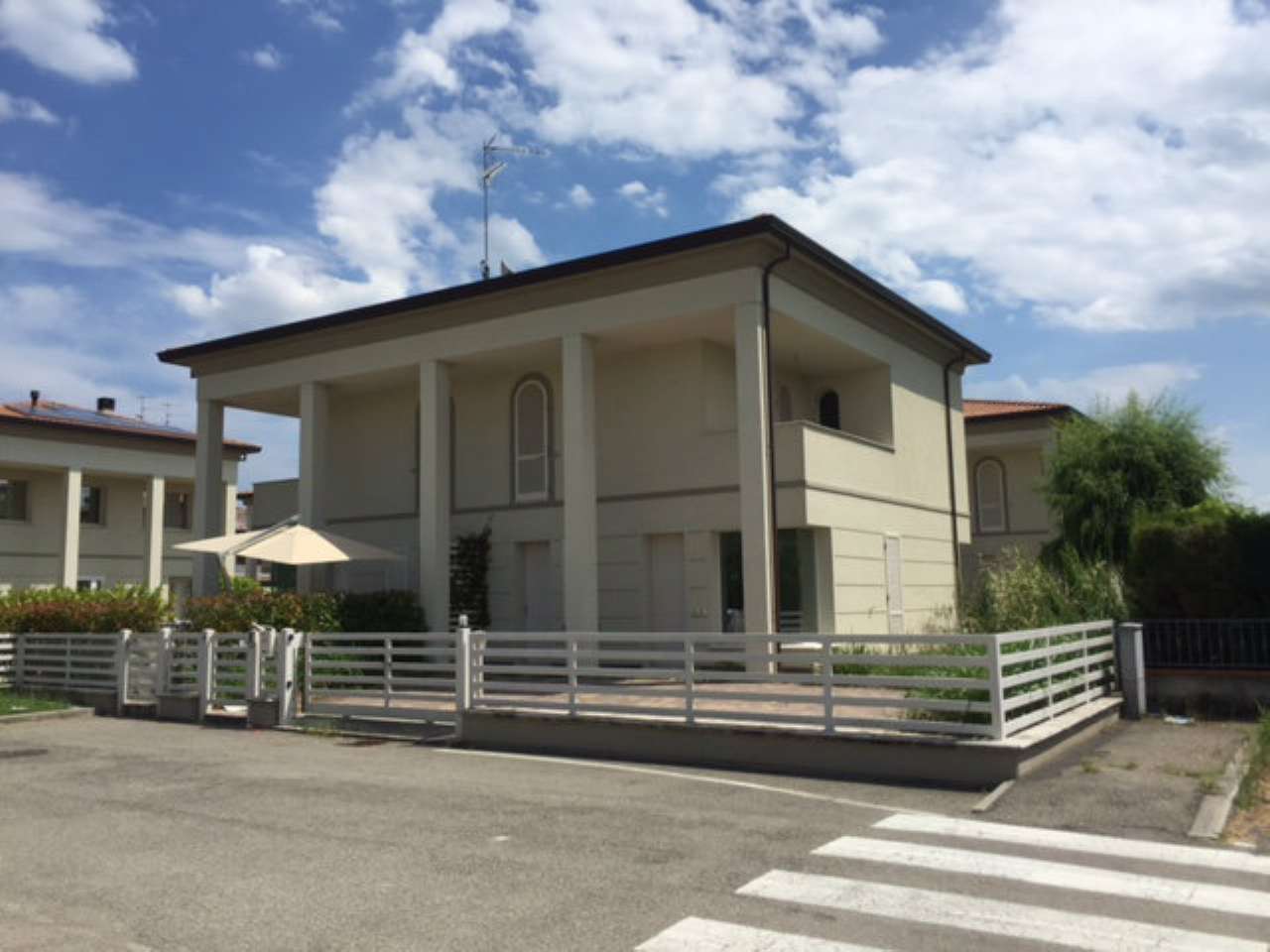 Villa Unifamiliare - Indipendente RAVENNA vendita  SAN MICHELE Andrea Mantegna Agenzia In.Casa Compravendite e Locazioni