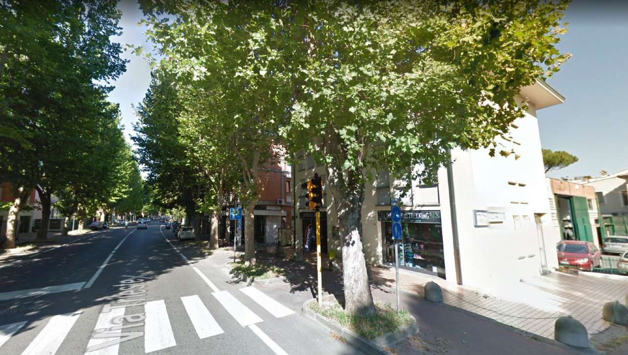 Negozio - Loc.Com. RAVENNA affitto  CENTRO VIA TRIESTE Agenzia In.Casa Compravendite e Locazioni