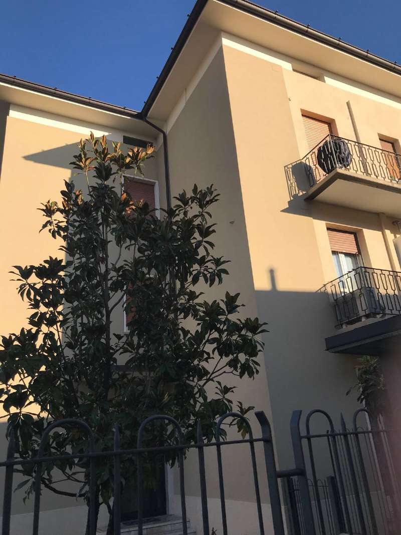 Appartamento GUSSAGO vendita   Via Stretta pippoimmobiliare