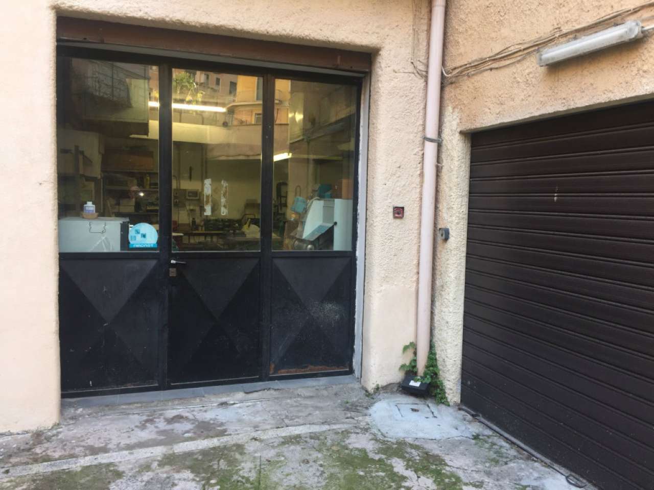 Negozio - Loc.Com. ROMA vendita  TRIESTE (II MUN.) Ernesto Monaci RE ITALY