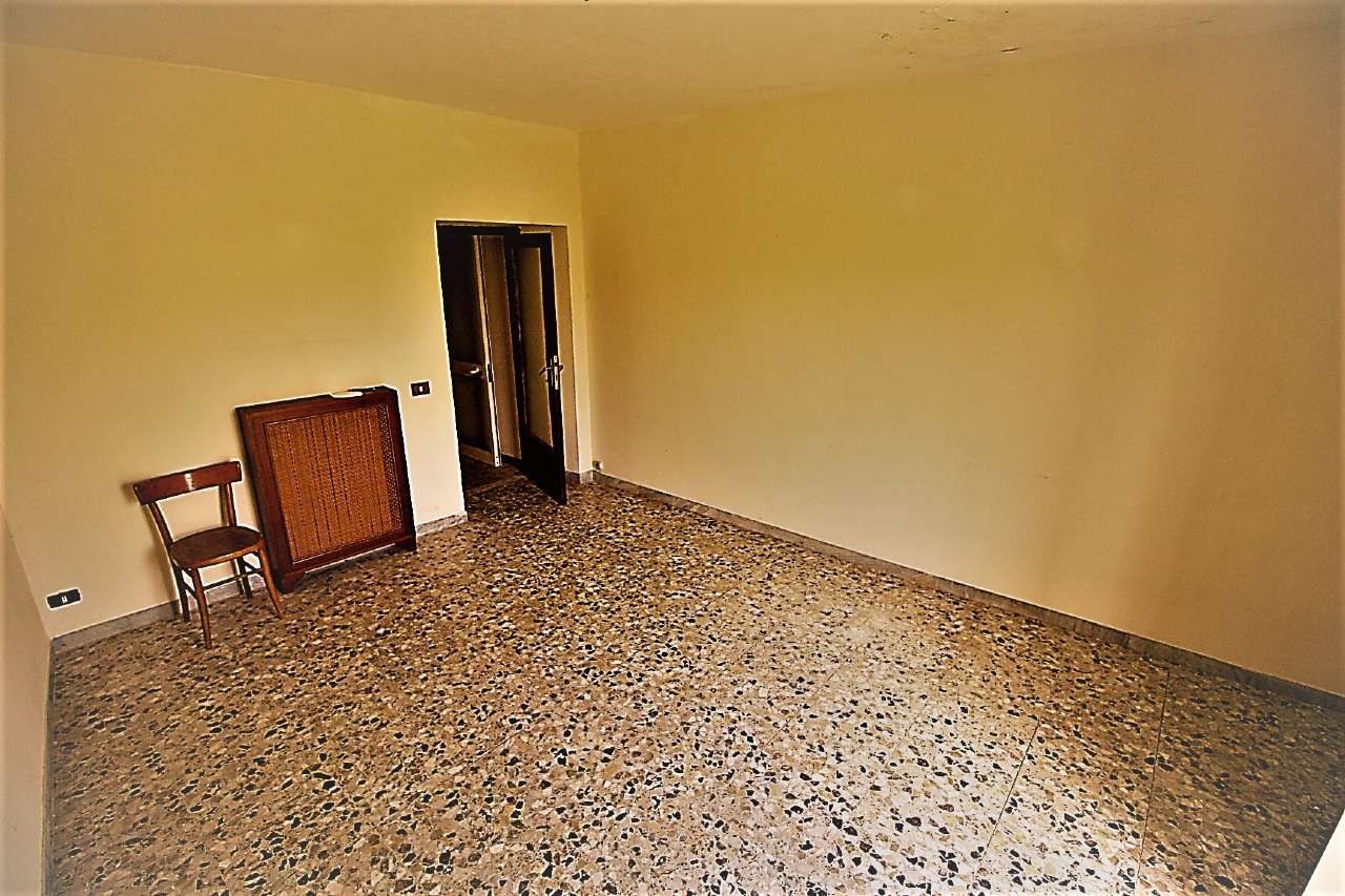 Stabile intero - Palazzo TORRI IN SABINA vendita   via erta al piano BEST IMMOBILIARE