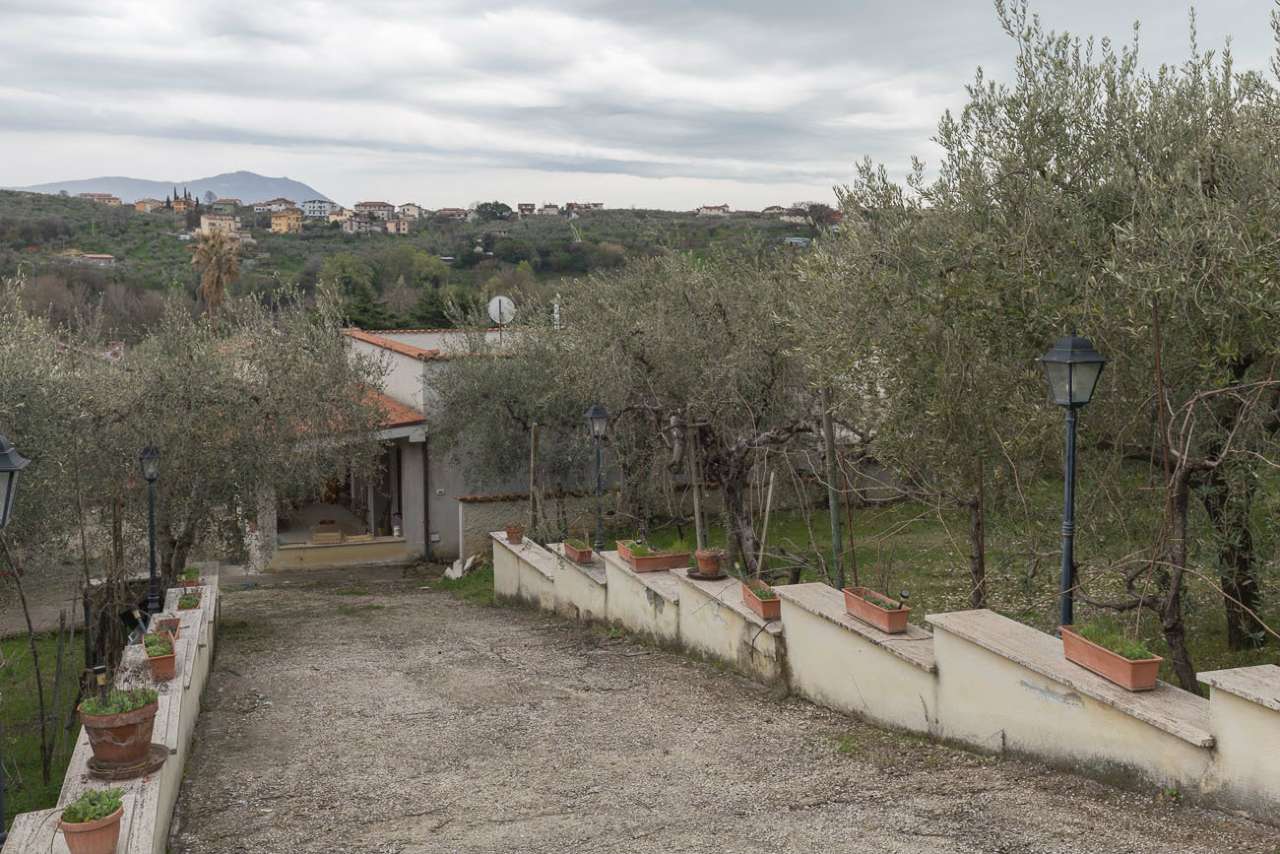 Villa Unifamiliare - Indipendente FARA IN SABINA vendita   Bonino BEST IMMOBILIARE