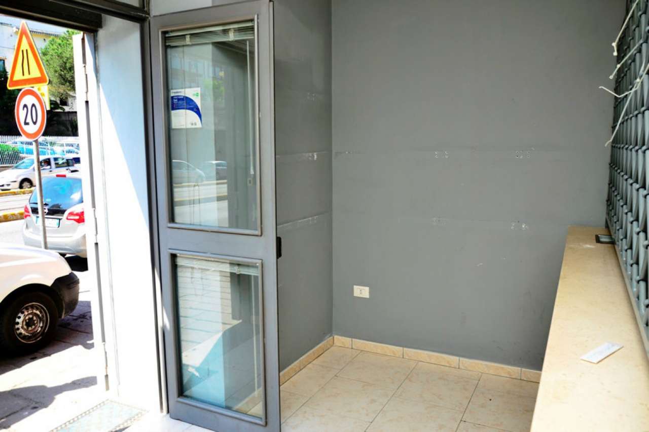 Negozio - Loc.Com. NAPOLI vendita  SAN LORENZO nuova poggioreale 2P IMMOBILIARE