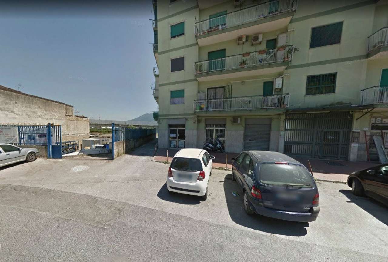Negozio - Loc.Com. CASORIA vendita   G. GIGANTE 2P IMMOBILIARE