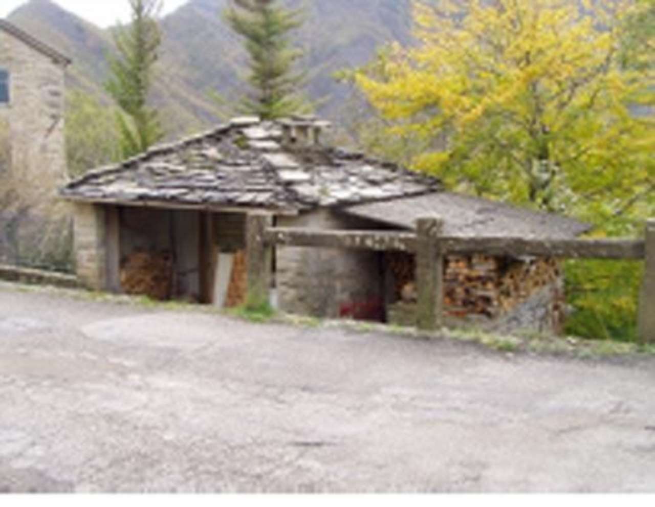 Villa Unifamiliare - Indipendente SANTA SOFIA vendita   via Betania Progedit