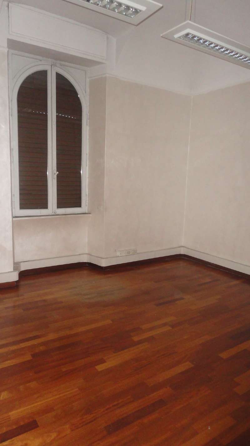 Ufficio - Loc.Com. ROMA affitto  PRATI marcantonio colonna SCARPELLI e PRINCIPATO IMMOBILIARE