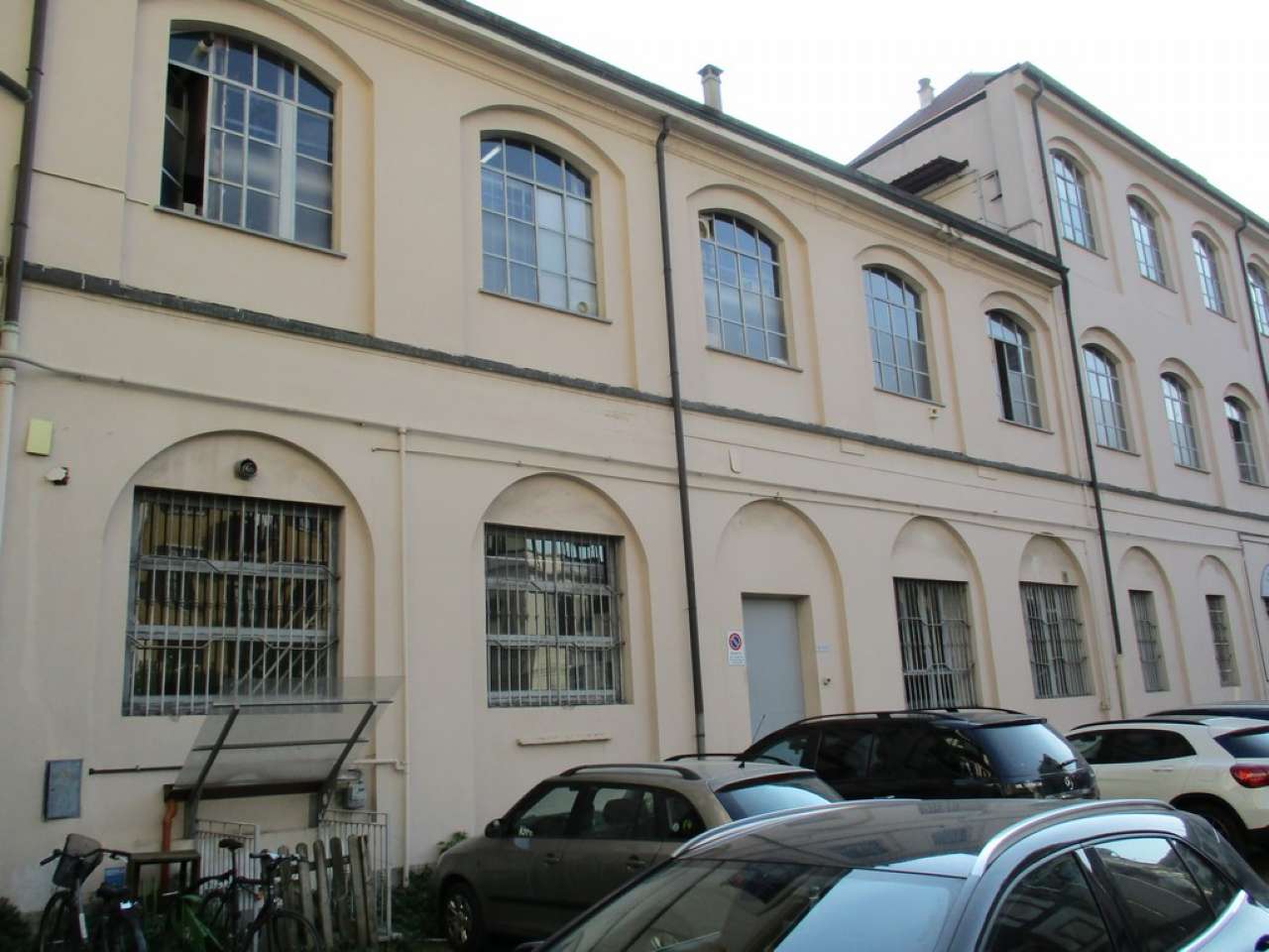 Loft MILANO vendita  ISOLA Via Bramante Stima Immobiliare