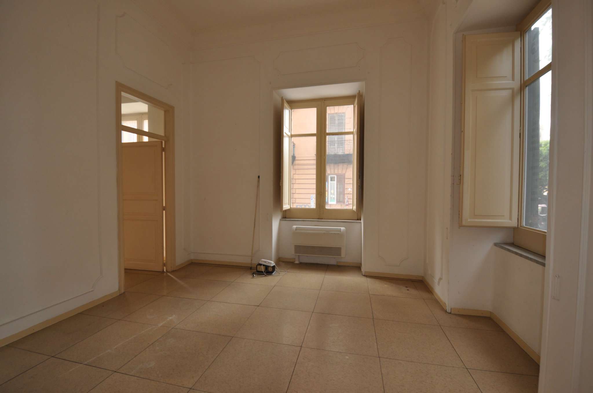 Ufficio - Loc.Com. PALERMO affitto   Pignatelli Aragona Linea Casa Group - Studio Marconi