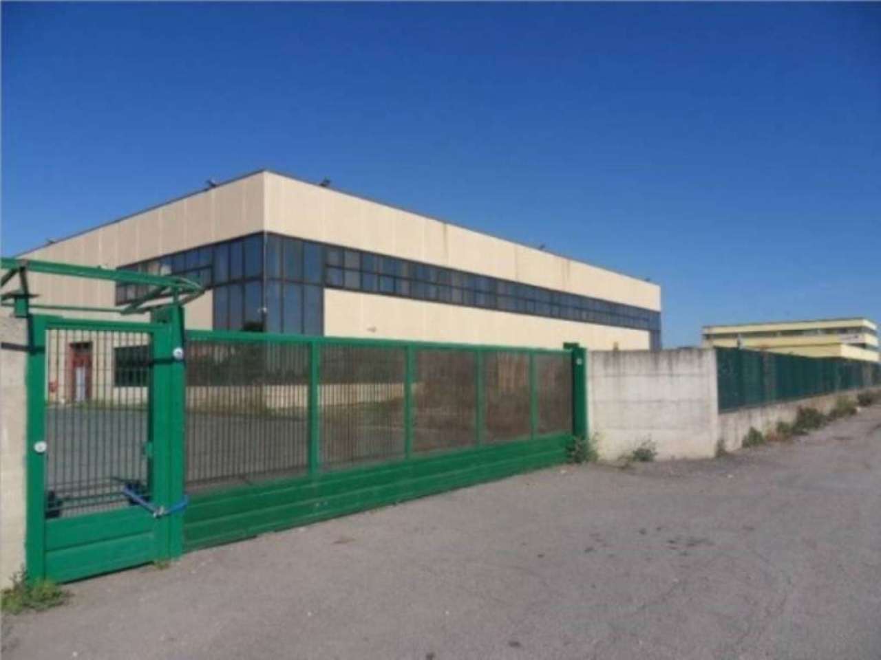  roma affitto quart: aeroporto di ciampino (zona della xi mun.)  loyimmobiliare-s.r.l.