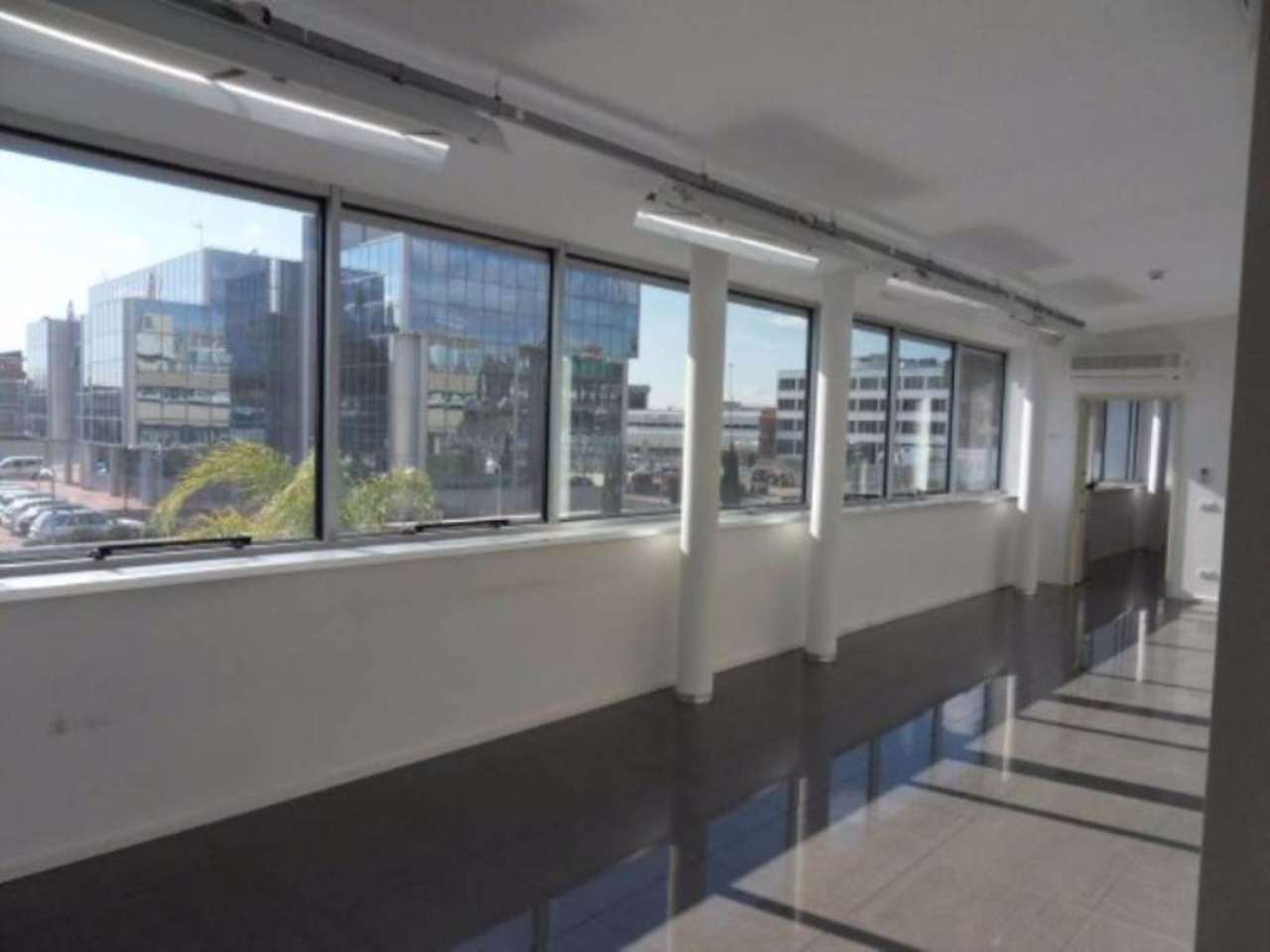 Ufficio - Loc.Com. ROMA affitto  Tiburtina Tiburtina Loyimmobiliare S.R.L.