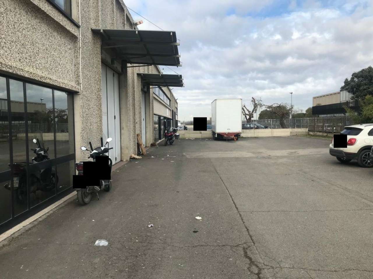 Capannoni (Tutti) ROMA affitto  CASALONE Via di Salone Loyimmobiliare S.R.L.