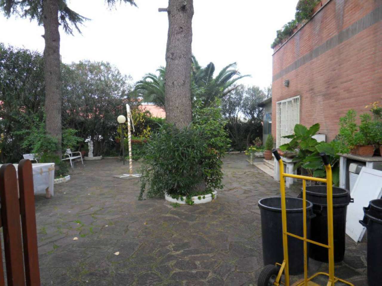 Ufficio - Loc.Com. ROMA affitto  SETTECAMINI (ZONA DELLA V MUN.) Casal Bianco Loyimmobiliare S.R.L.