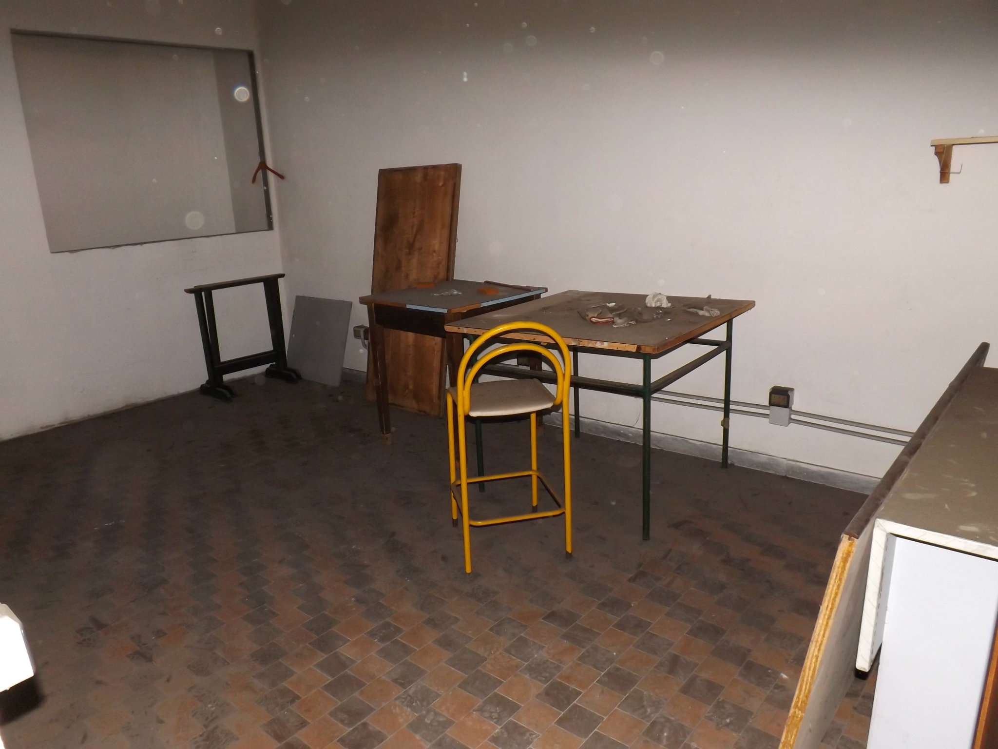 Negozio - Loc.Com. ROMA vendita  PORTUENSE (XV MUN.) Luigi Kossuth Rv immobiliare