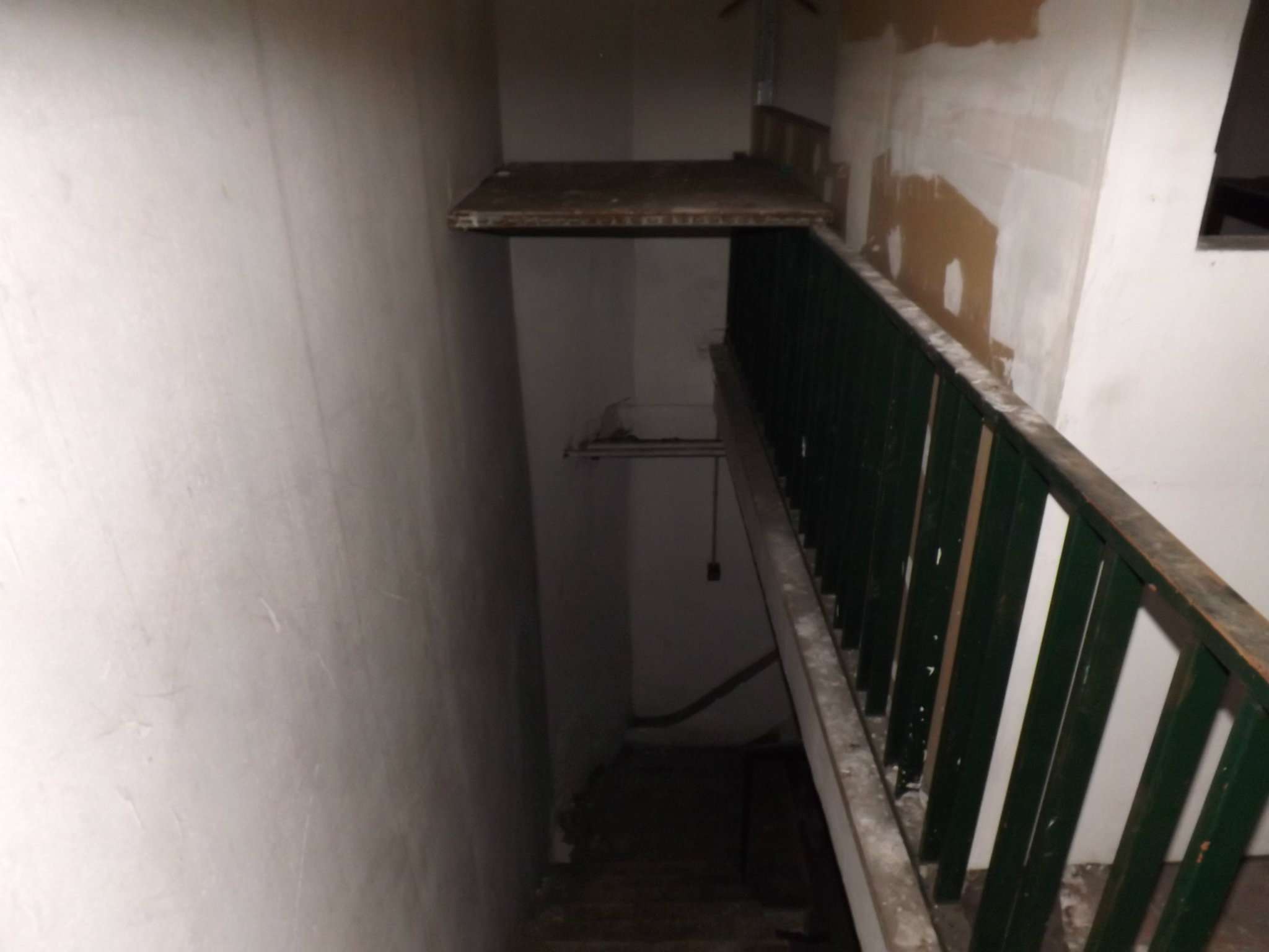 Negozio - Loc.Com. ROMA vendita  PORTUENSE (XV MUN.) Luigi Kossuth Rv immobiliare