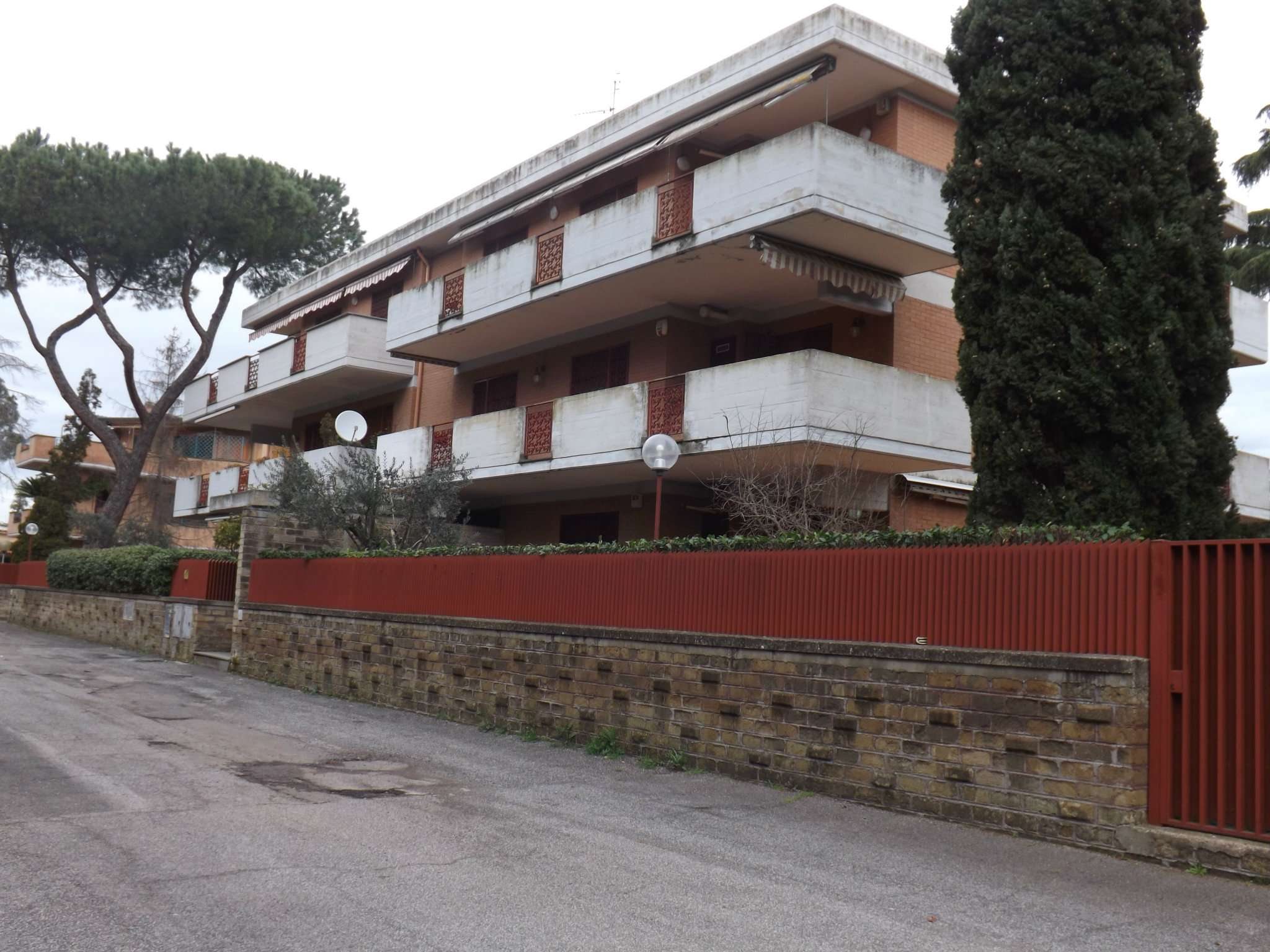 Appartamento ROMA vendita  APPIO LATINO (IX MUN.) del triopio Rv immobiliare