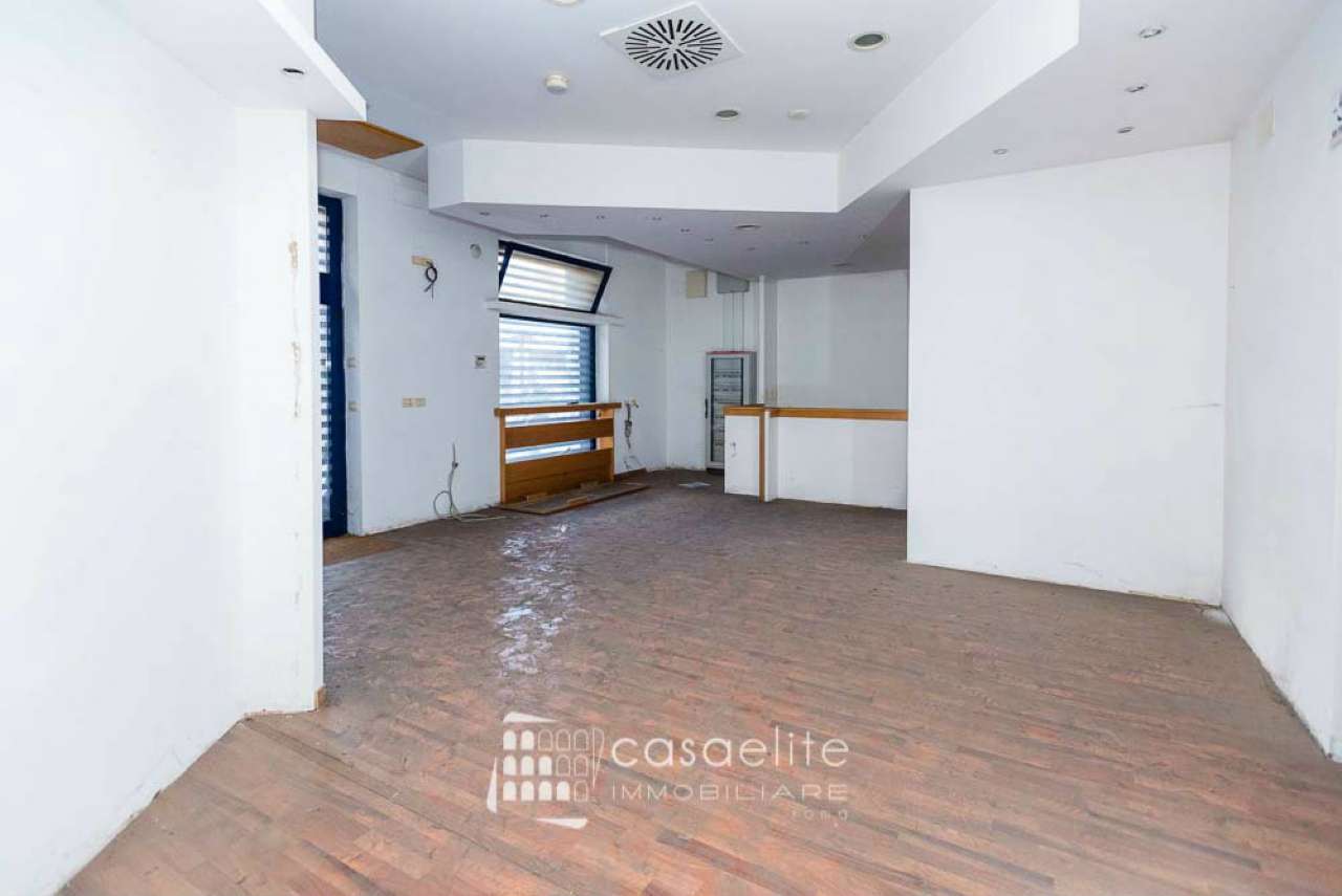 Negozio - Loc.Com. ROMA affitto  ESQUILINO  Via Dei Reti CasaElite Roma Immobiliare