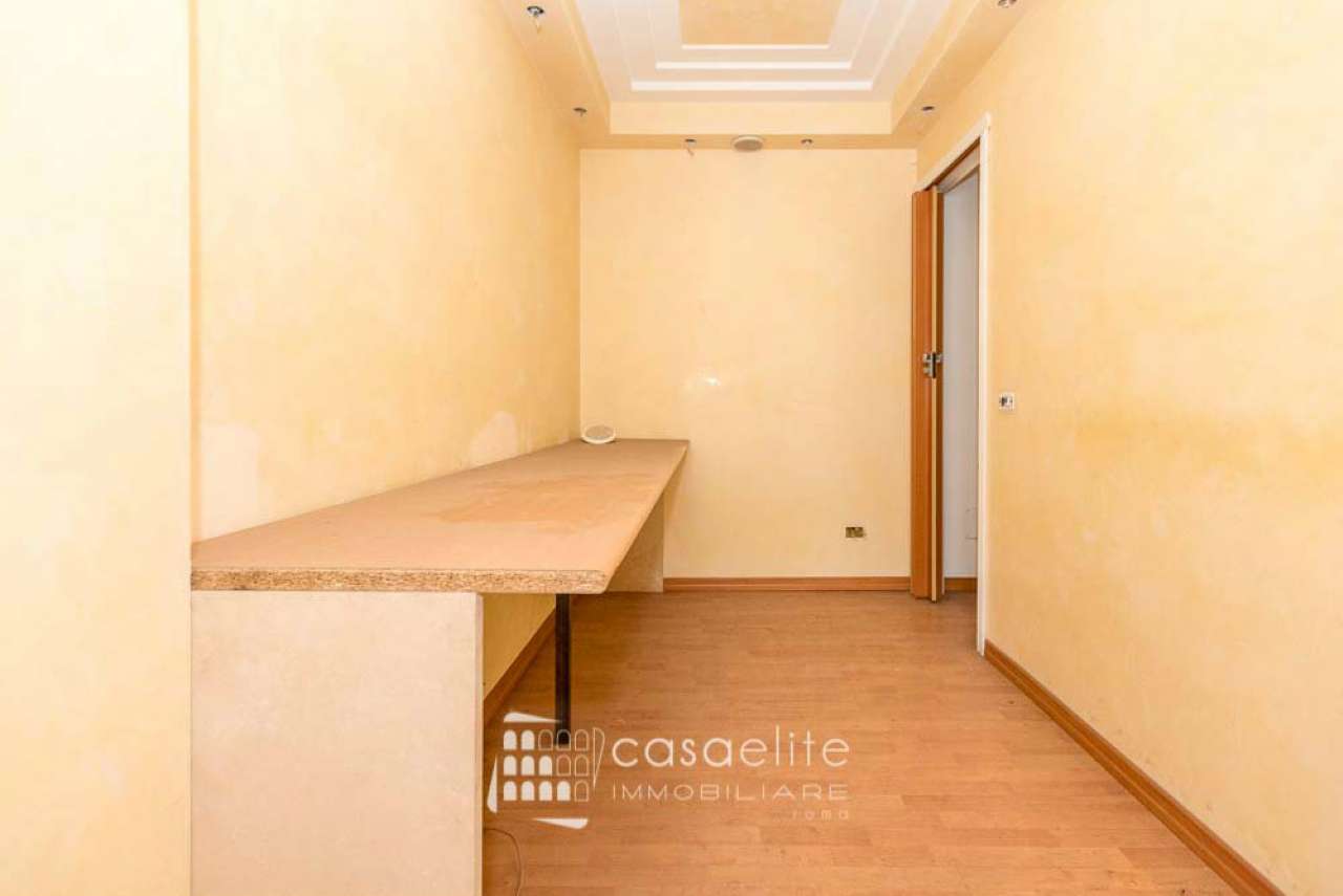 Negozio - Loc.Com. ROMA vendita  PRENESTINO - CENTOCELLE  Via Filippo Smaldone CasaElite Roma Immobiliare