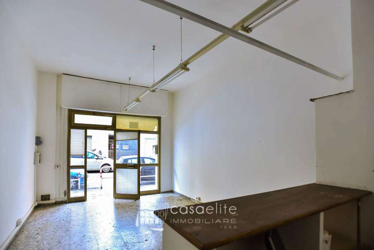Negozio - Loc.Com. ROMA vendita  PRENESTINO - CENTOCELLE  Via Roviano CasaElite Roma Immobiliare