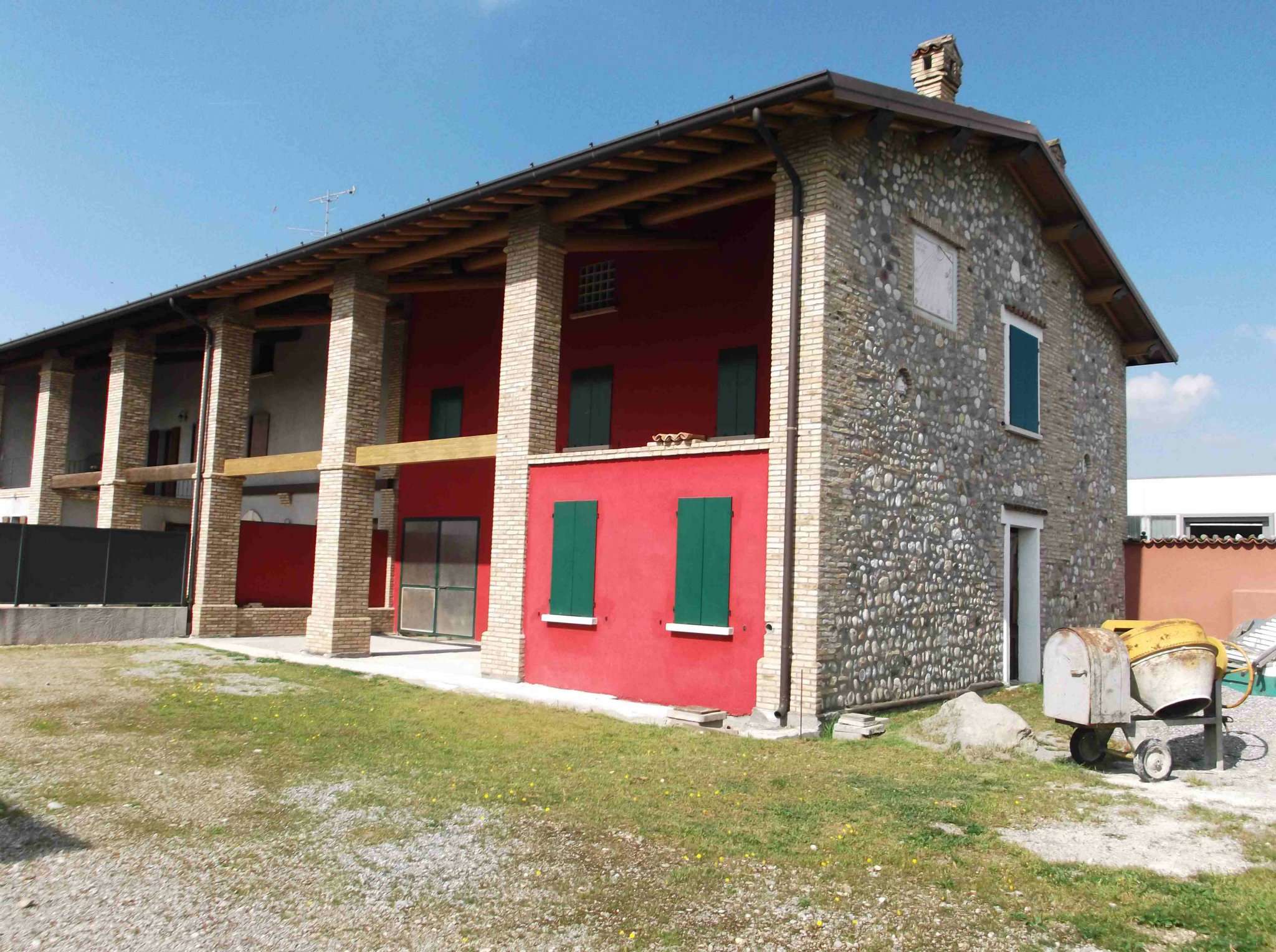 Villa Unifamiliare - Indipendente MONTICHIARI vendita    Immobiliare Europea